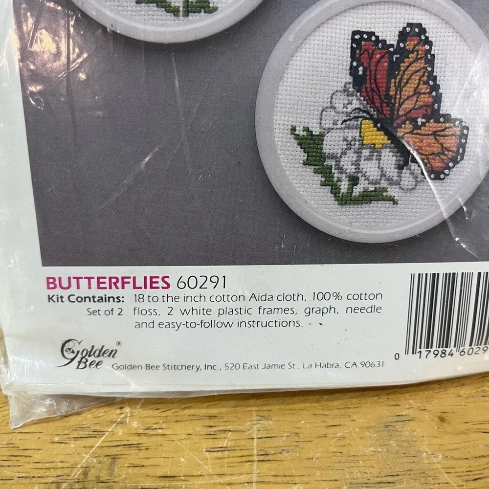 Vtg Golden Bee Butterflies 60291 Counted Cross Stitch Kit Set of 2 Mini Frames
